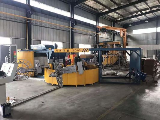 comprare Flessibile macchina di stampaggio a rotazione risparmio energetico alto grado di automazione fabbricazione online