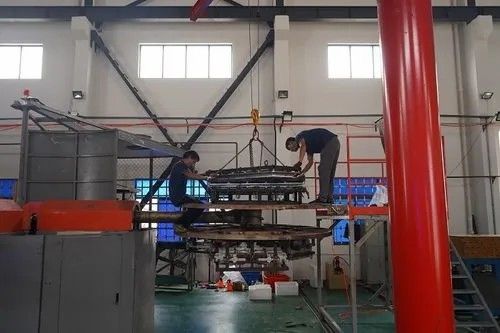 Macchine per la formazione di rotoli di stampaggio a rotazione con sistema di controllo HMI PLC
