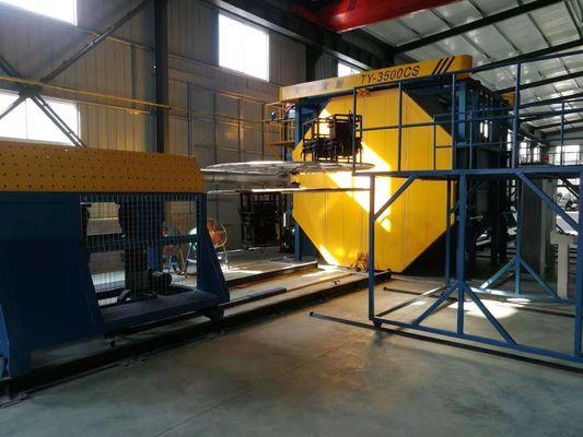 Una macchina di stampaggio rotativo completamente automatica controllata da PLC Plastic Molding Machines Una macchina di stampaggio rotazionale riscaldata dal forno